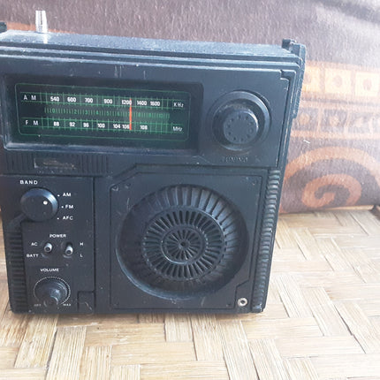 Radio Brattsonic MP330 - Vintage - bande AM, PB1, FM, AIR e PB2 - no funzionante - ideale per collezzionisti o pezzi ricambio