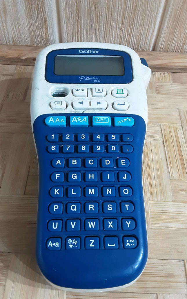 Etichettatrice Usata Brother P-Toucher - H107 - Trasferimento termico -Buono per pezzi di ricambio