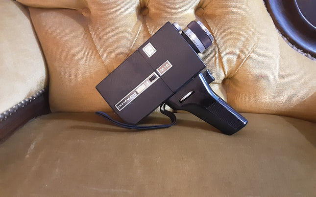 KODAK Instamatic M18 Fotocamera a pellicola, chiave filtro 1967 - Made in Rochester - NY - USA - By Eastmam Kodak co - Per Collezionista o per pezzi ricambio