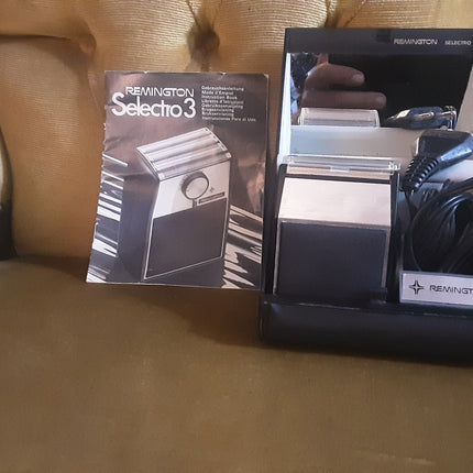 Rasoio Vintage Remington Selectro 3 - anni 70 - Completo - France - Custodia con specchio - cavo alimentazione - Funzionante