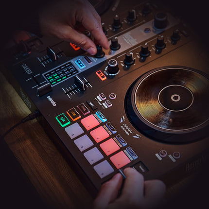 HERCULES DJControl Inpulse 300 MK2, Postazione DJ USB, 2 banchi con 16 pad e scheda audio integrata