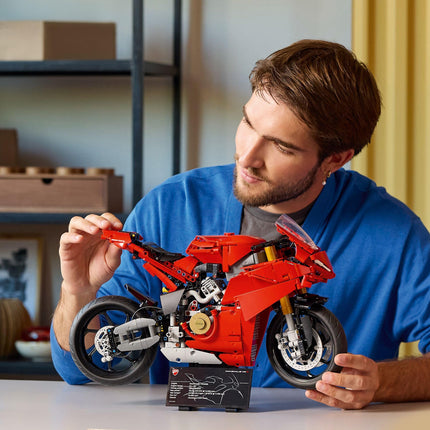 LEGO Technic Motocicletta Ducati Panigale V4 S - 42202