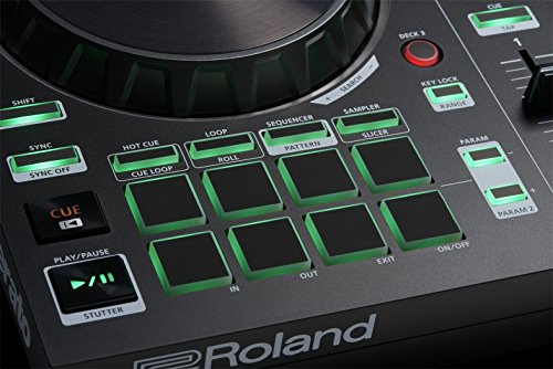 Roland DJ-202 DJ Controller, controller a due canali e quattro deck per Serato DJ Lite - L'eredità delle Drum Machine Roland in un DJ Controller