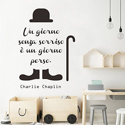 decalmile Frasi Scritte Adesivi Murali Charlie Chaplin "Un giorno senza un sorriso è un giorno perso" Nero Adesivi da Parete Citazioni Camera da Letto Soggiorno Decorazioni Parete